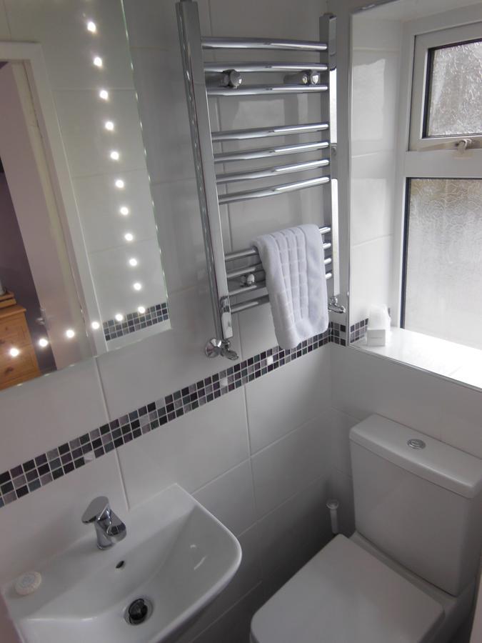Y Giler Arms Hotel Pentrefoelas Екстериор снимка