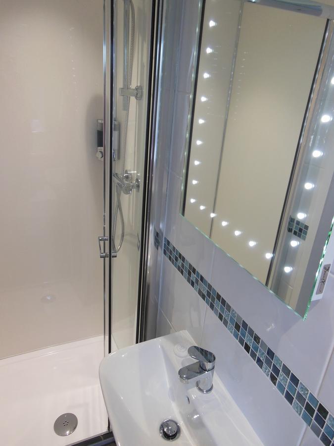 Y Giler Arms Hotel Pentrefoelas Екстериор снимка