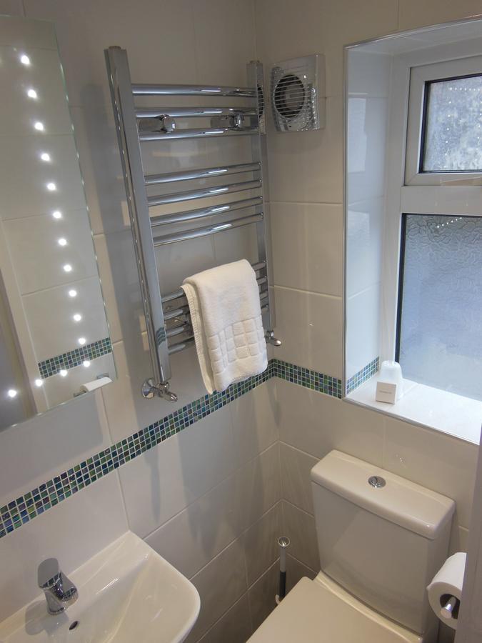 Y Giler Arms Hotel Pentrefoelas Екстериор снимка